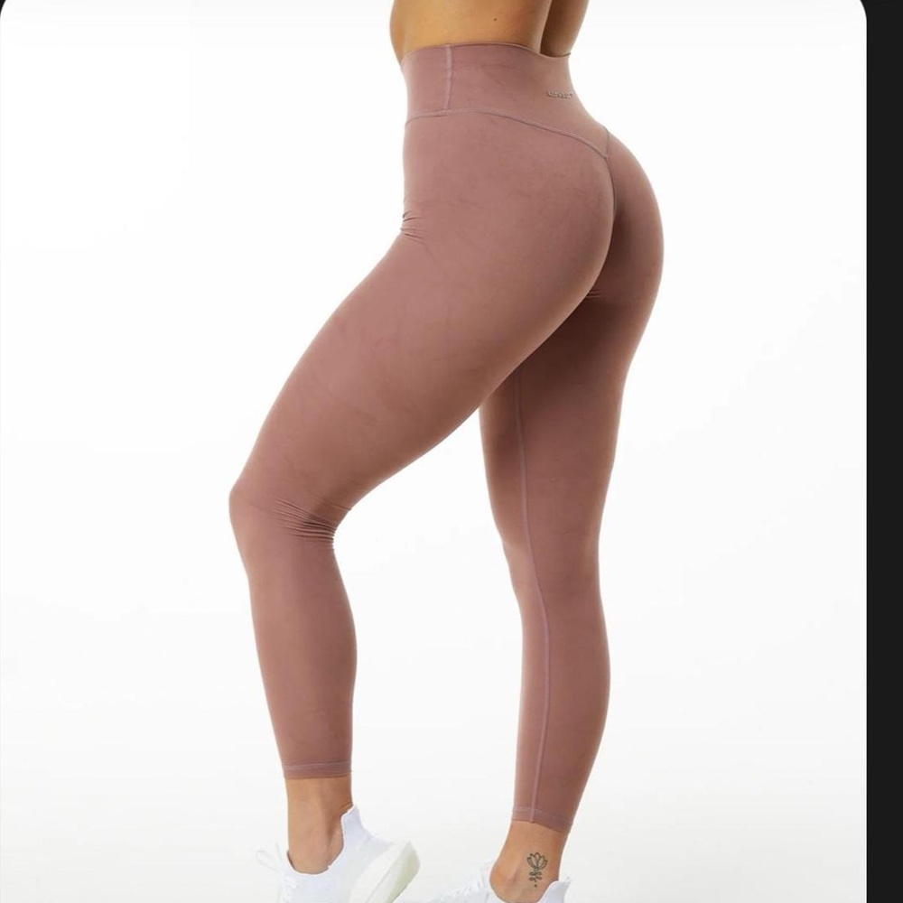 Alphalete Alphalux Wonder Legging 27” Dusty Rose Size small